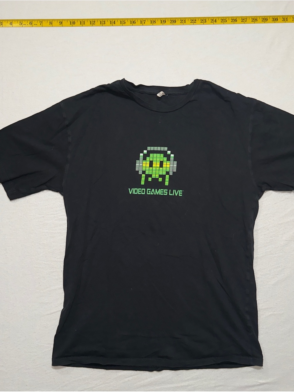 Vintage 2009-2010 video games live t shirt Black Graphic Tee - Green Pixel Logo
